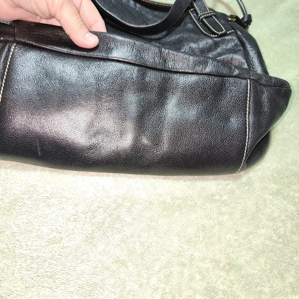 Dooney & Bourke excellent used